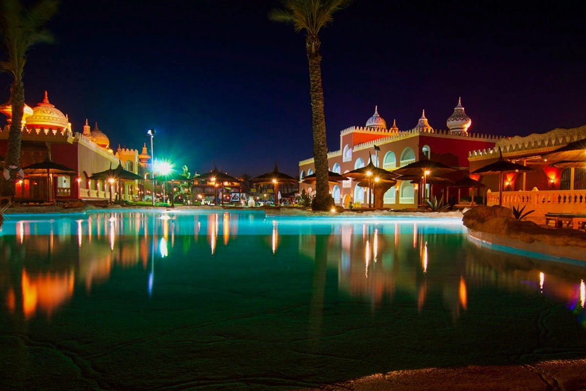 Alf Leila Wa Leila Hurghada Show
