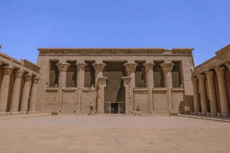 Half Day Tour to Dendera Temple in Luxor