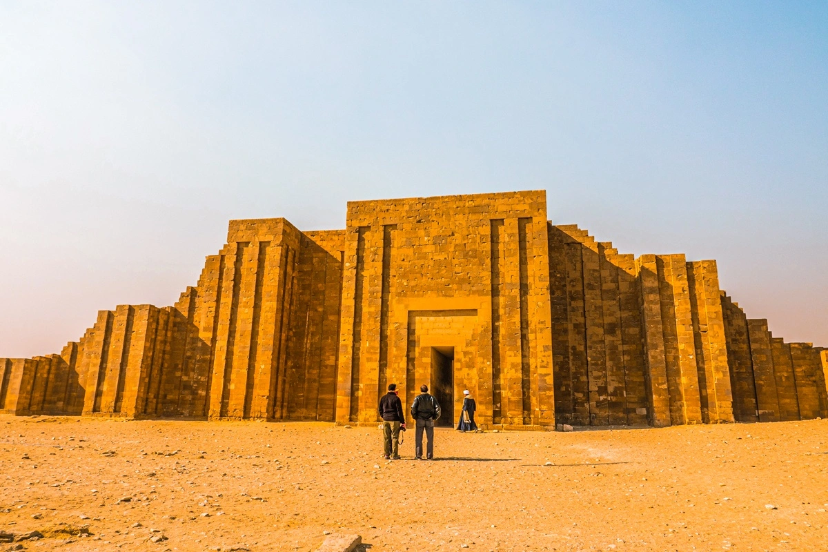 Pyramids Tour (Giza Pyramids, Saqqara, & Memphis)