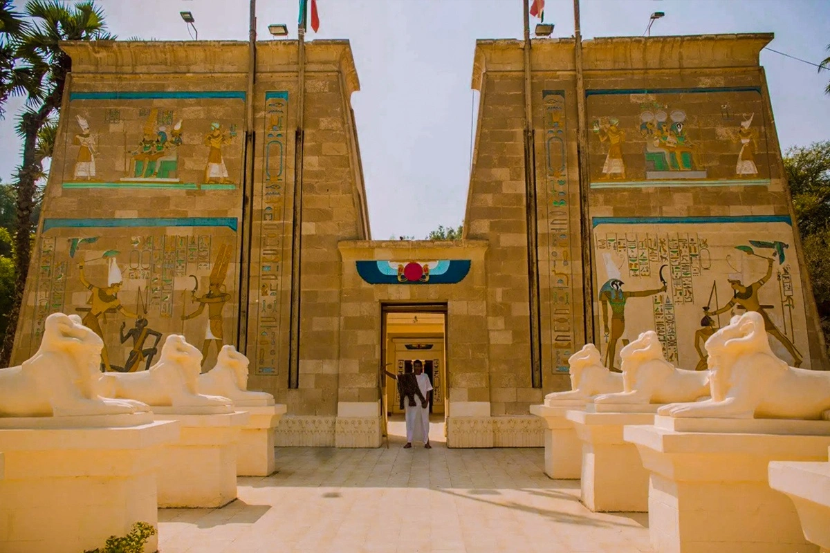 Half Day Tour to The Pharaonic Village